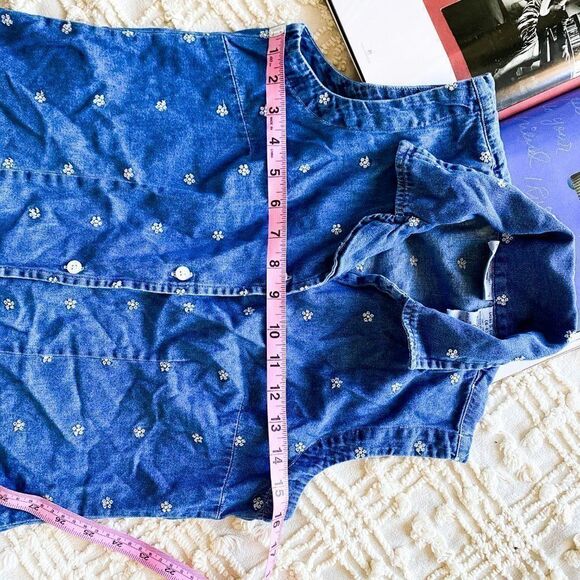 3 FOR $20 Faded Glory Summer Embroidered Denim Button Down Size Small - Picture 4 of 8